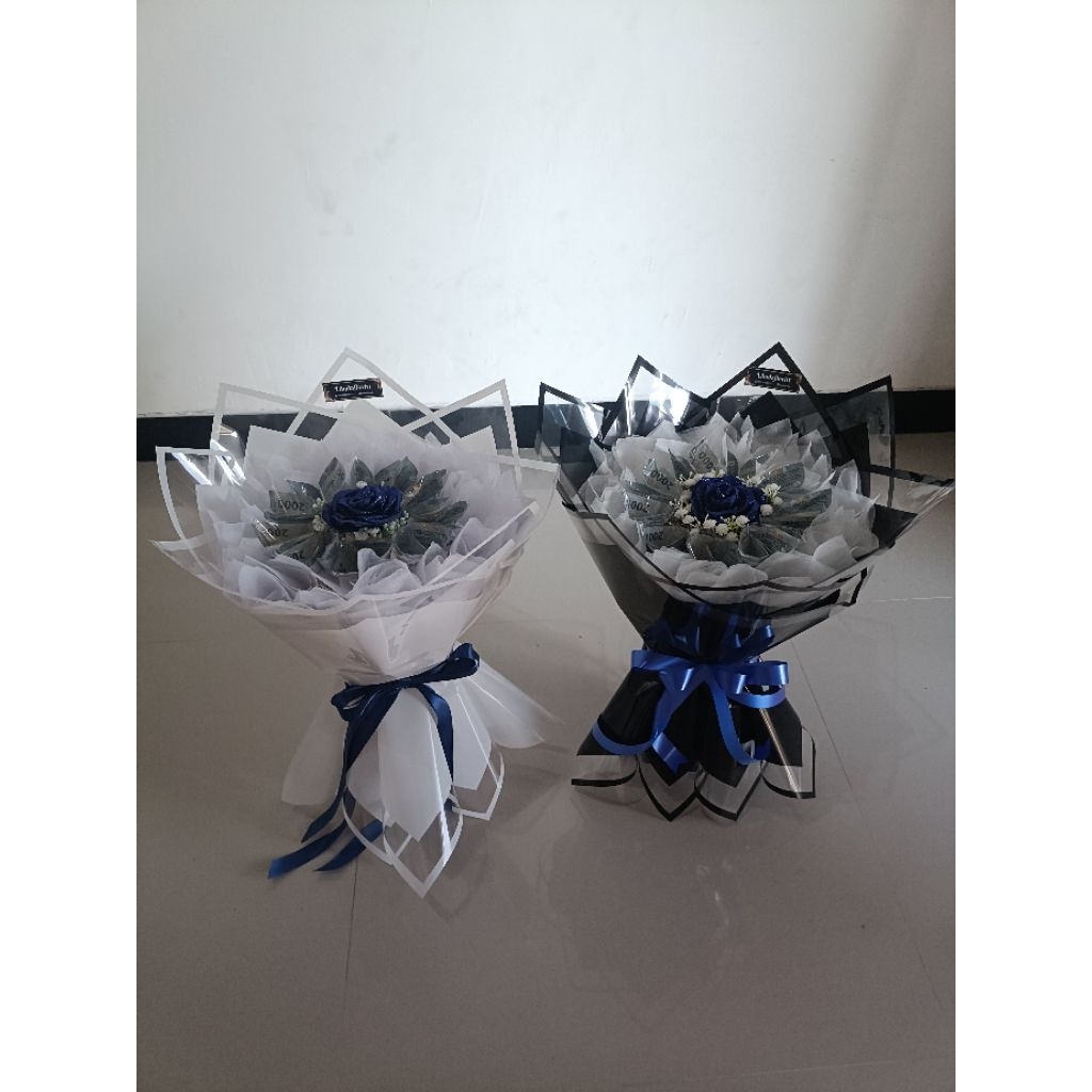 Bucket bunga/ Bucket uang