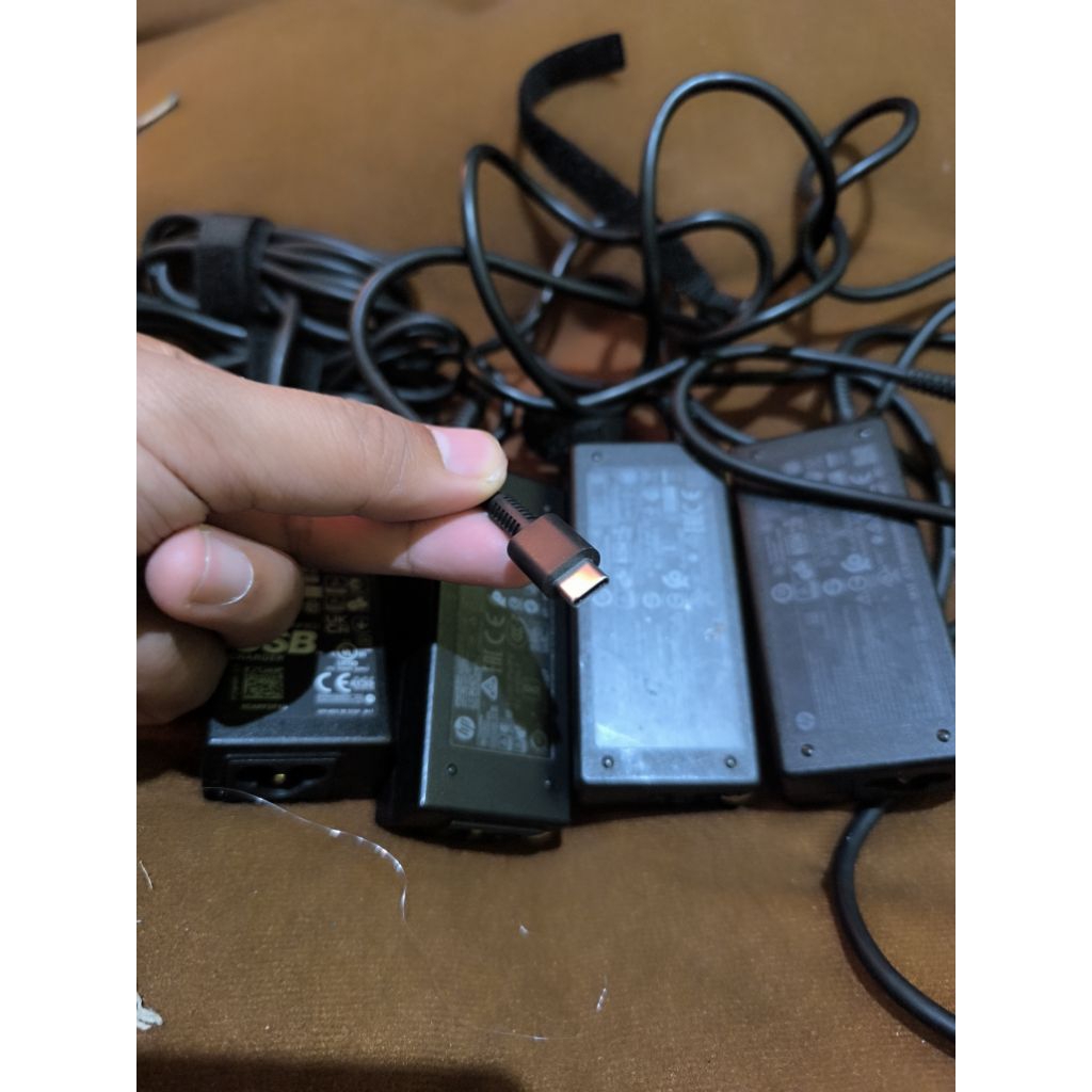 Charger USB Type-C 45W Laptop Hp Second Original