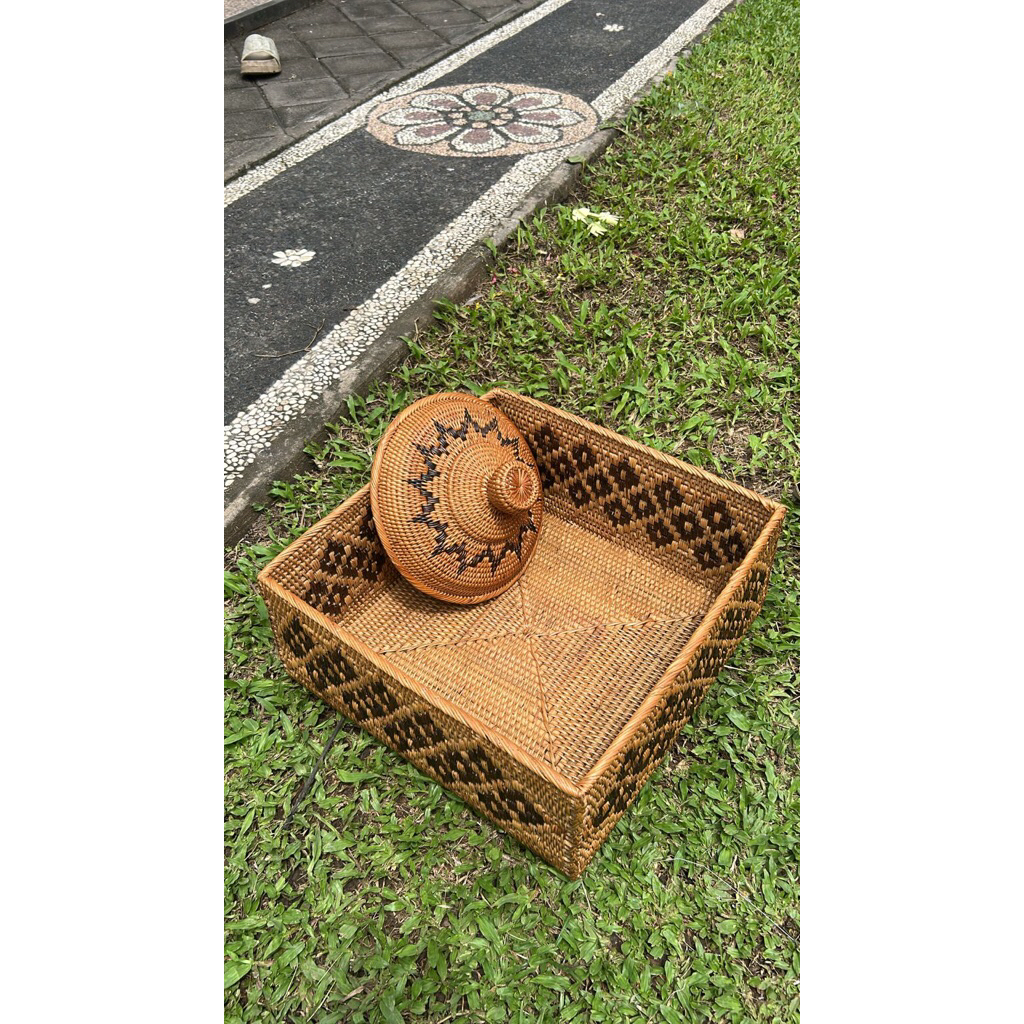 Bokor Kotak + Saab Anyaman Ate Size 35cm