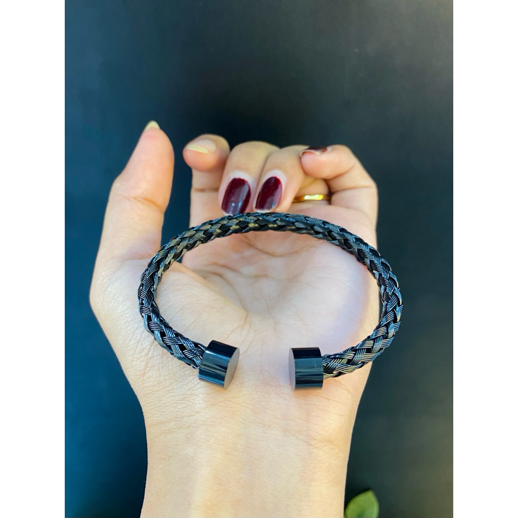 Gelang cowok titanium