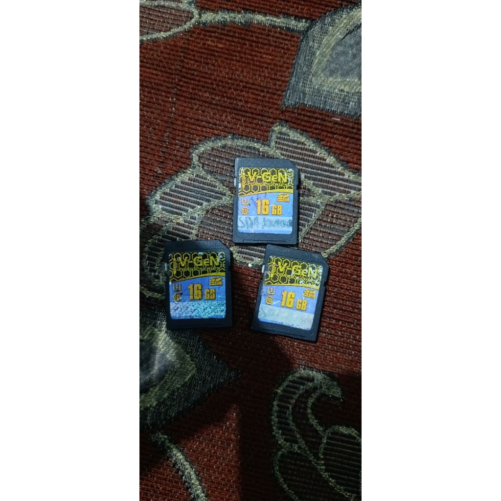 Memory SD Card 16 GB Kamera Bekas
