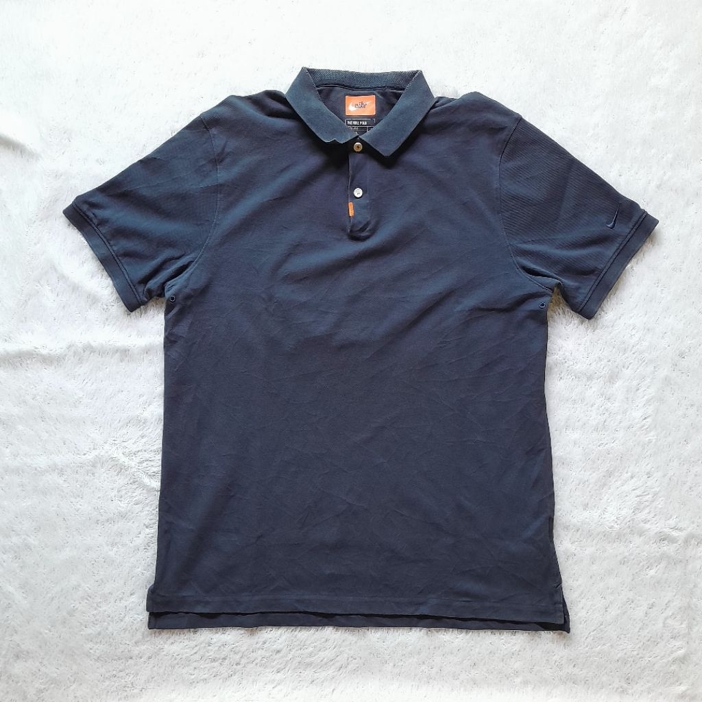 Kaos polo NIKE Dry Fit Ukuran L Used