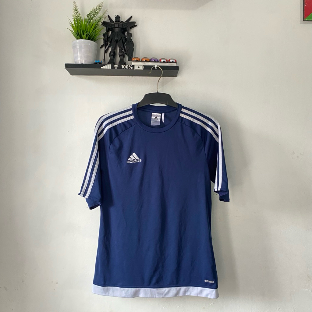 Preloved Kaos Dry-fit Jersey Adidas climalite Logo Bordir Sz M Detail Lainnya di deskripsi