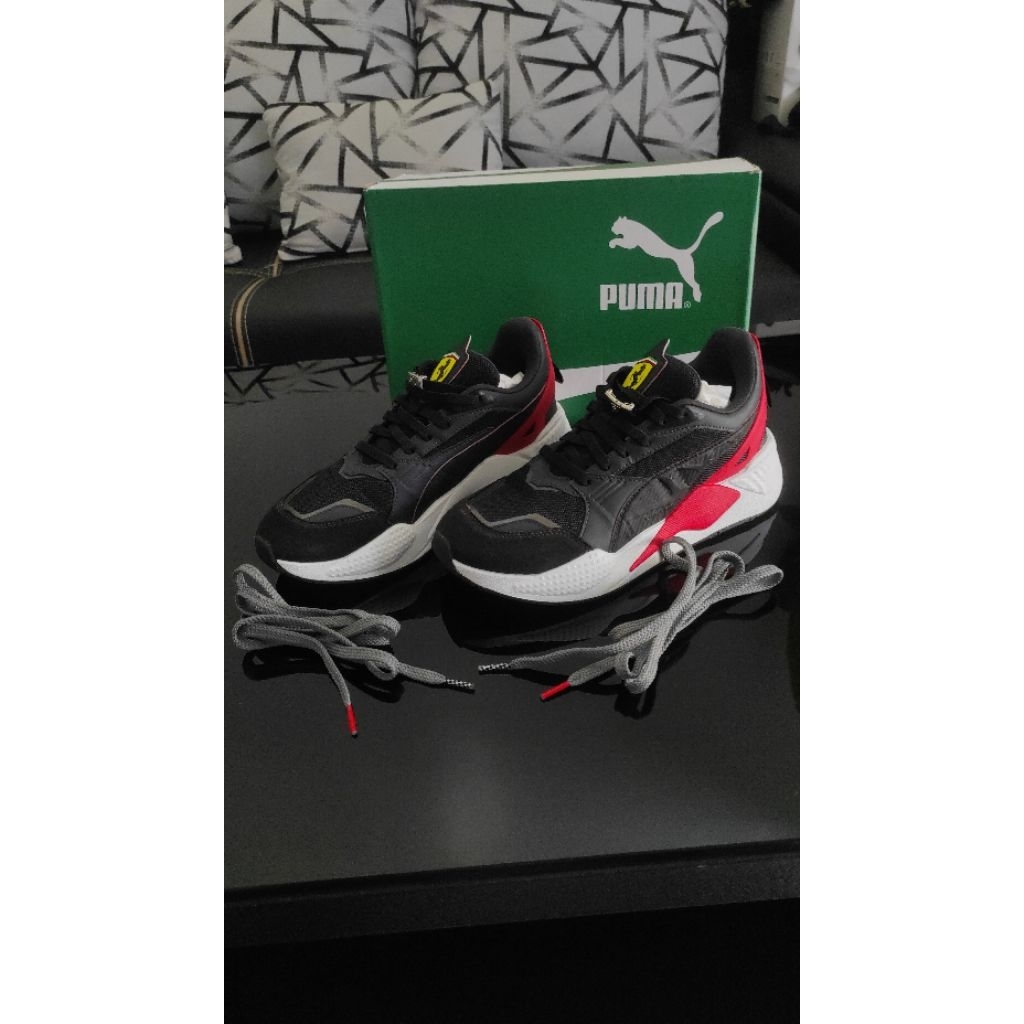 Sepatu Sneakers PUMA RS-X T Ferarri 308064 01 Original