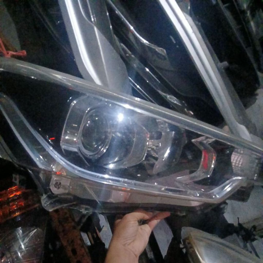 HEADLAMP ERTIGA 2020