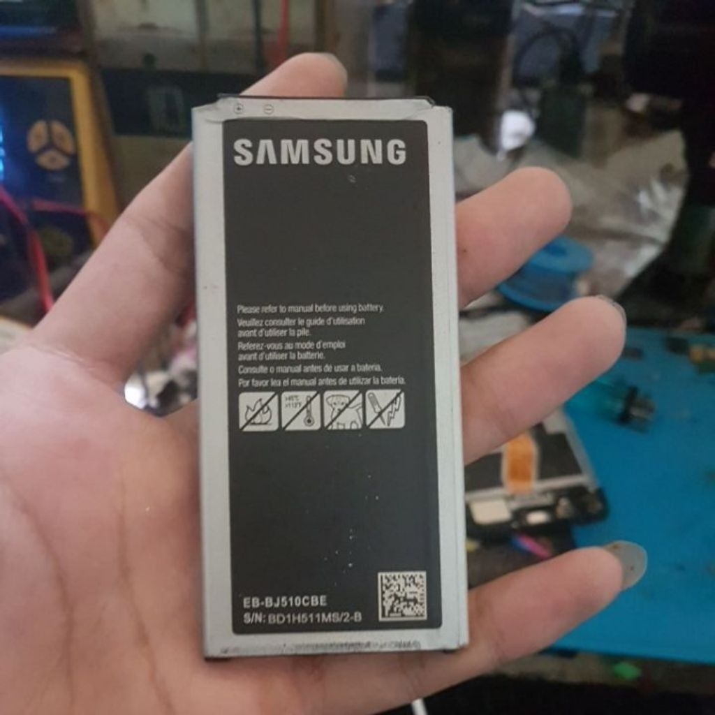 Baterai Samsung J5 2016