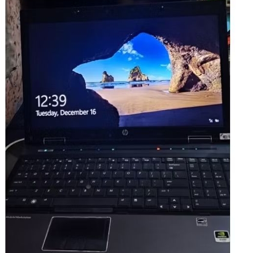 laptop hp elitbook 8540w i7 ram 16 (baca deskripsi)