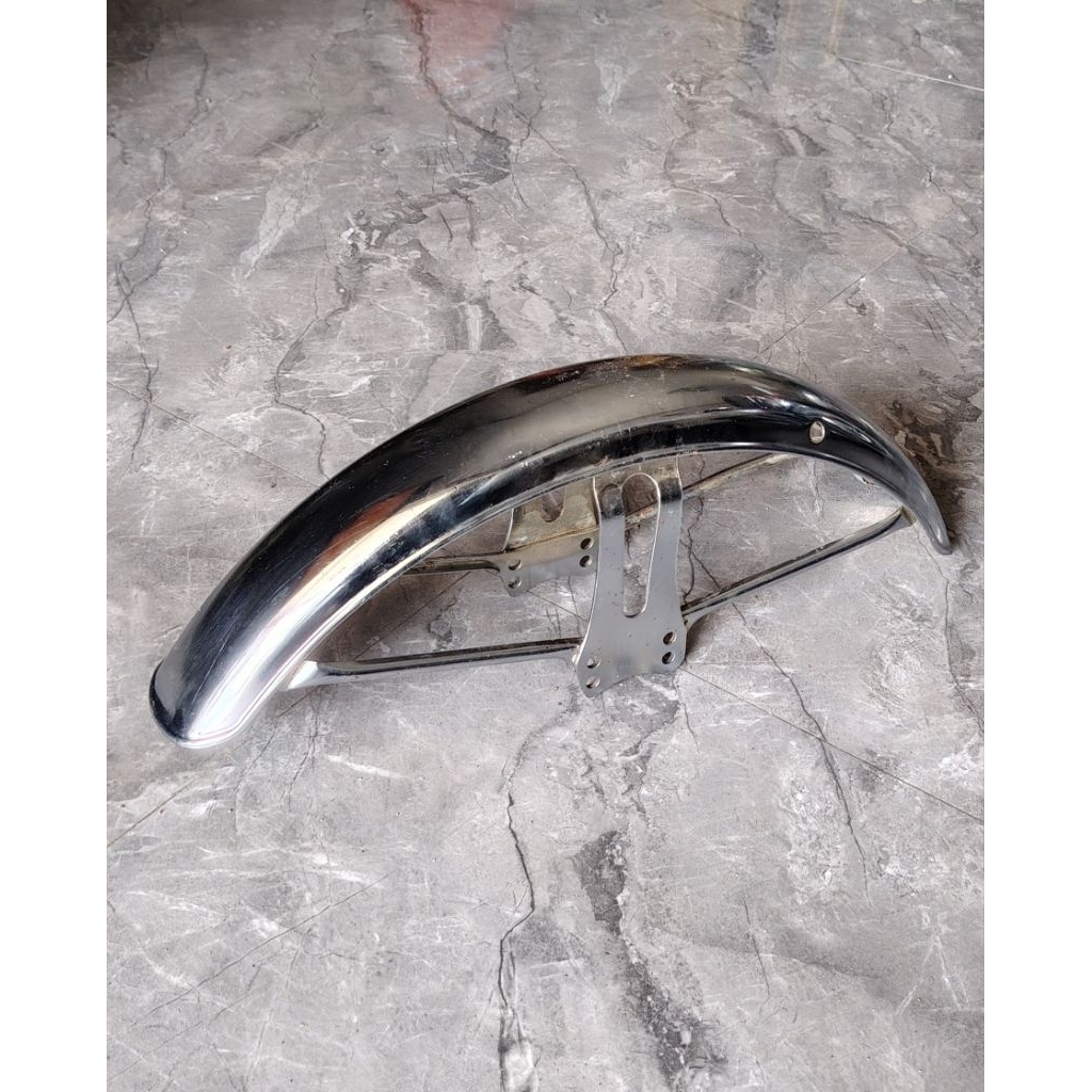 spakbor depan Rx100 ORI spakbor depan yamaha Rx100 ORI slebor depan yamaha Rx100 ORI slebor depan RX