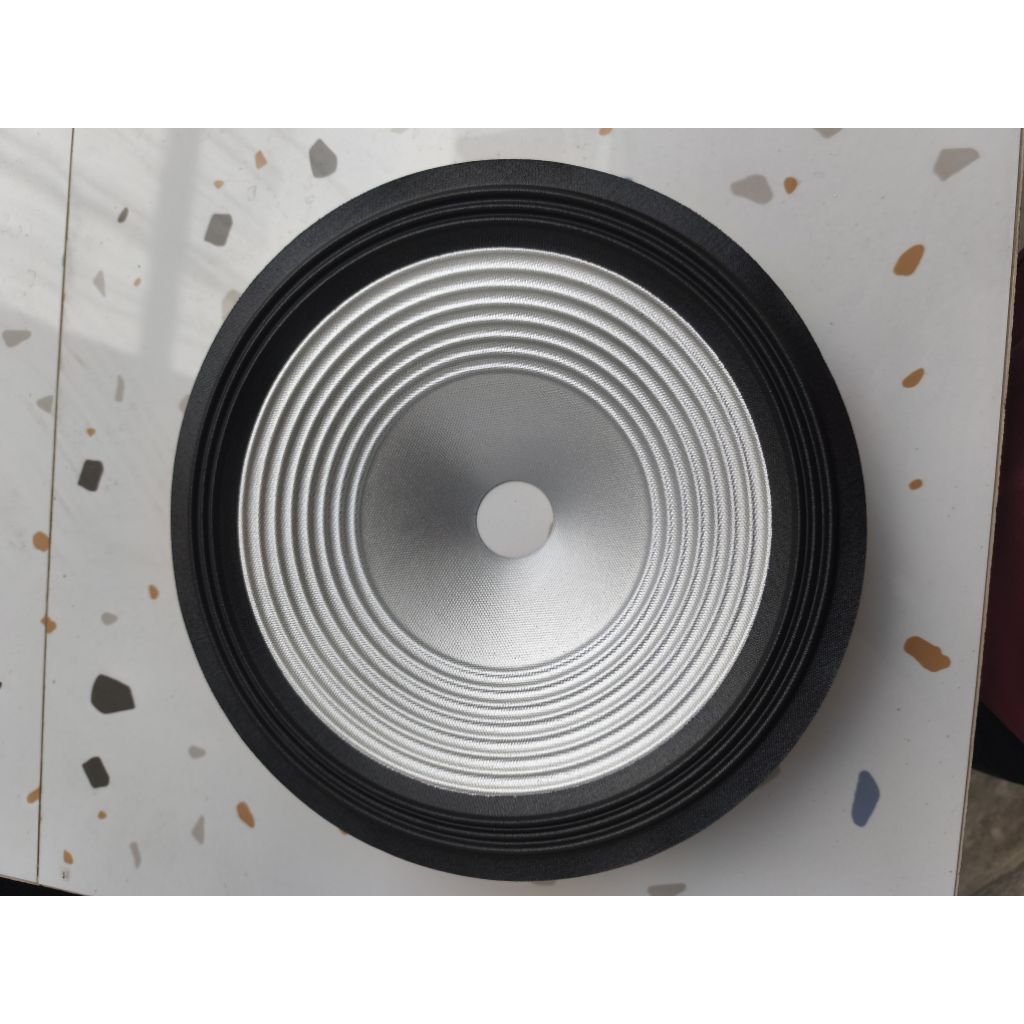 daun speaker 12 inc silver