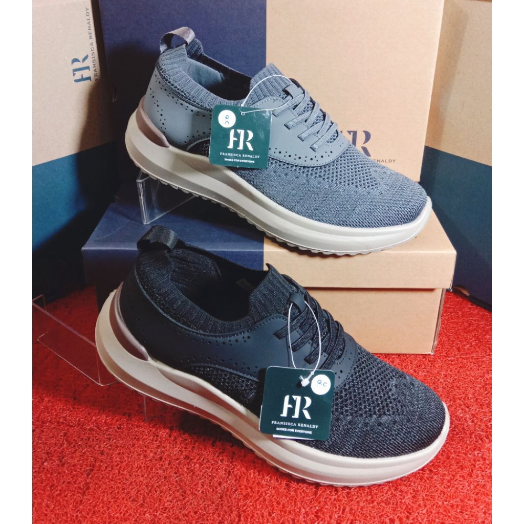 Sepatu sneakers slip on casual pria FRANSISCA RENALDY M. GORD terbaru original