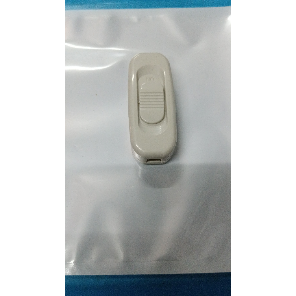 5405 saklar sakelar listrik pln tengah kabel ac power gantung putih