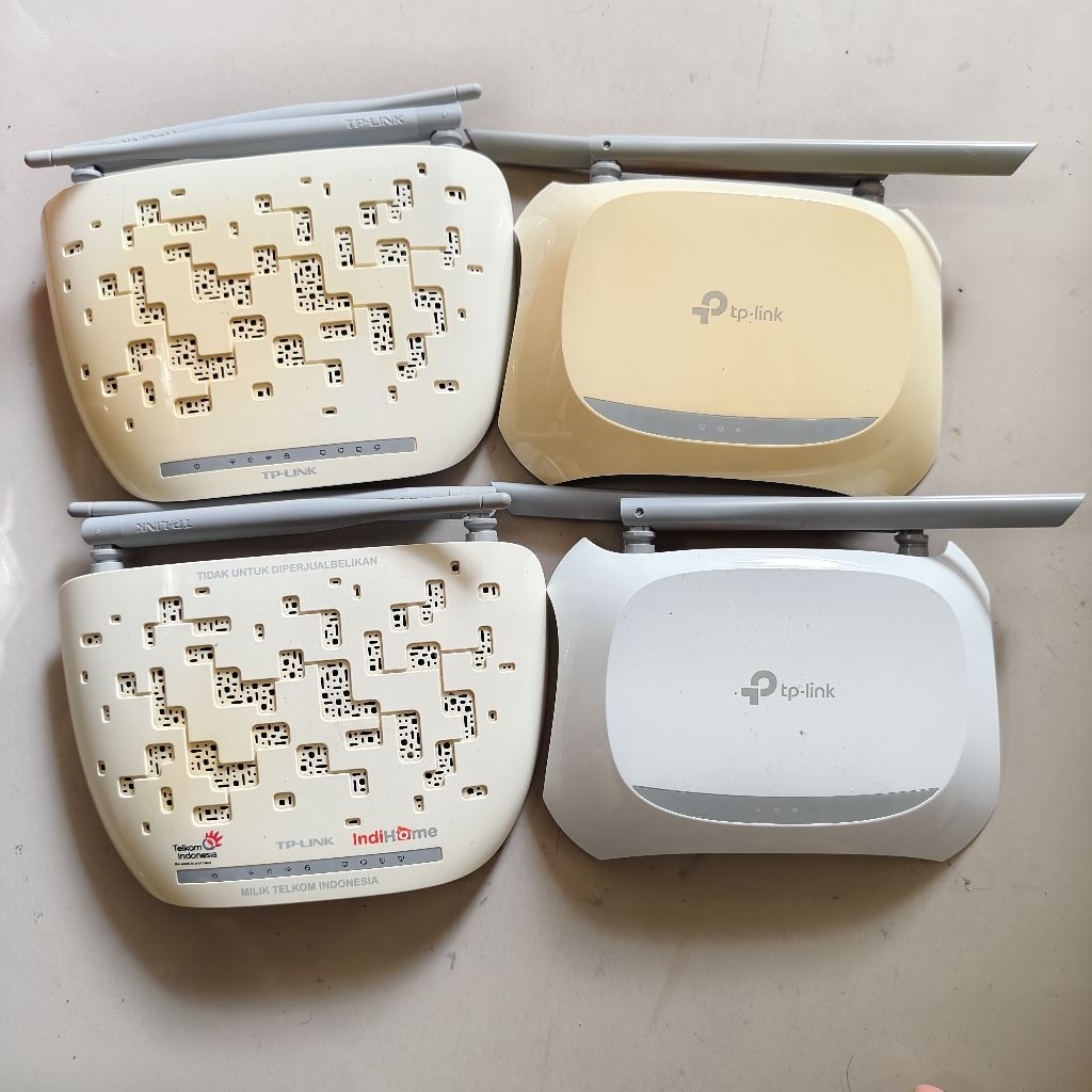 Router Modem TP-Link  sesuai Poto iklan kecepatan 300 Mbps Wireless N Speed - Fast Download Speed Be