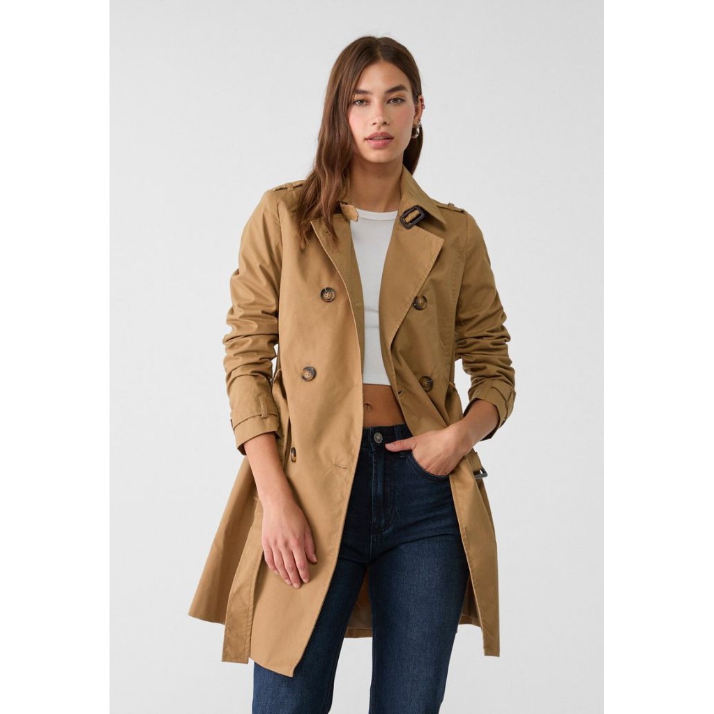 STRADIVARIUS TRENCHCOAT WITH BELT