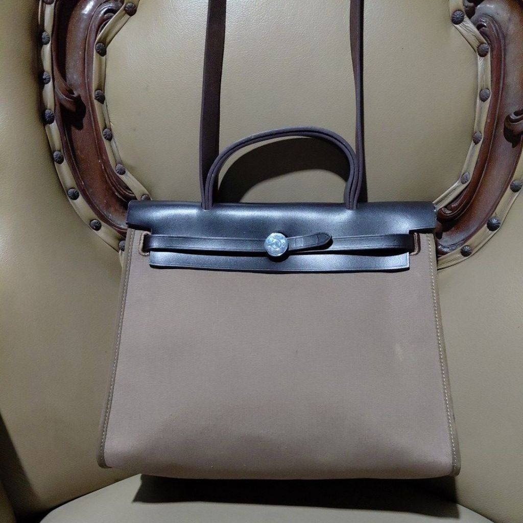 tas preloved / second herbag size 30
