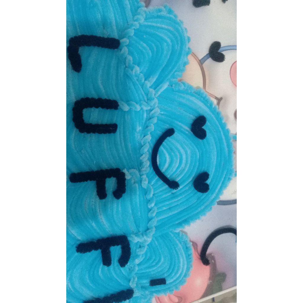 dekorasi kamar motif awan hujan