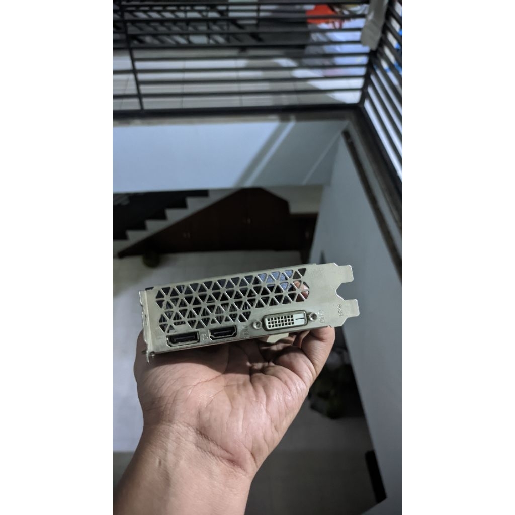 Gtx 1050ti 4gb DDR 5 non pin