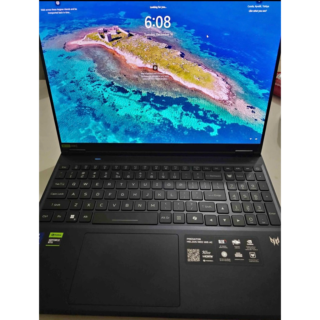 Acer Predator Helios neo 16s