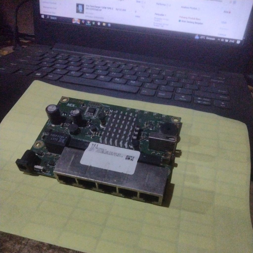 MESIN Mikrotik hex RB750Gr3 Normal Garansi