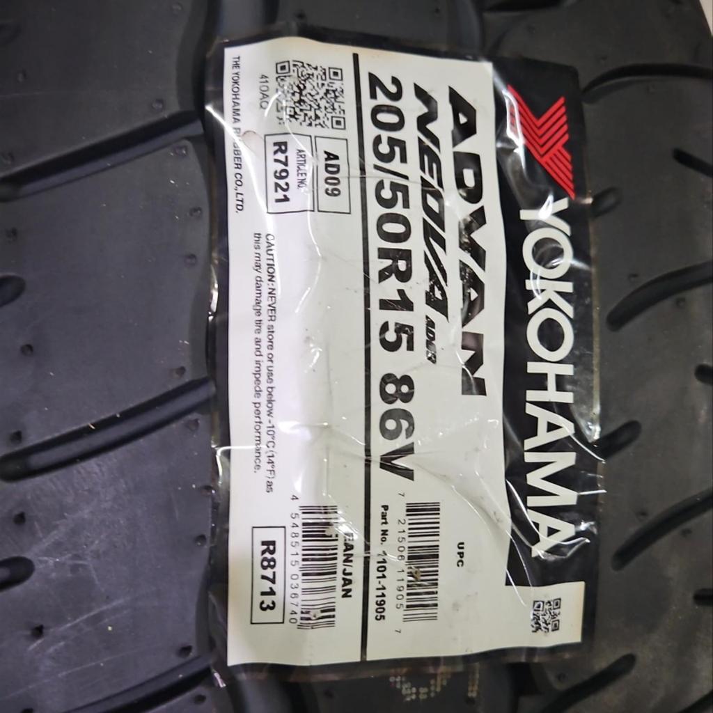 ban mobil semi slick  205 50 r15 merek yokohama /ban YOKOHAMA ADVAN NEOVA-AD09R 205 50 R15
