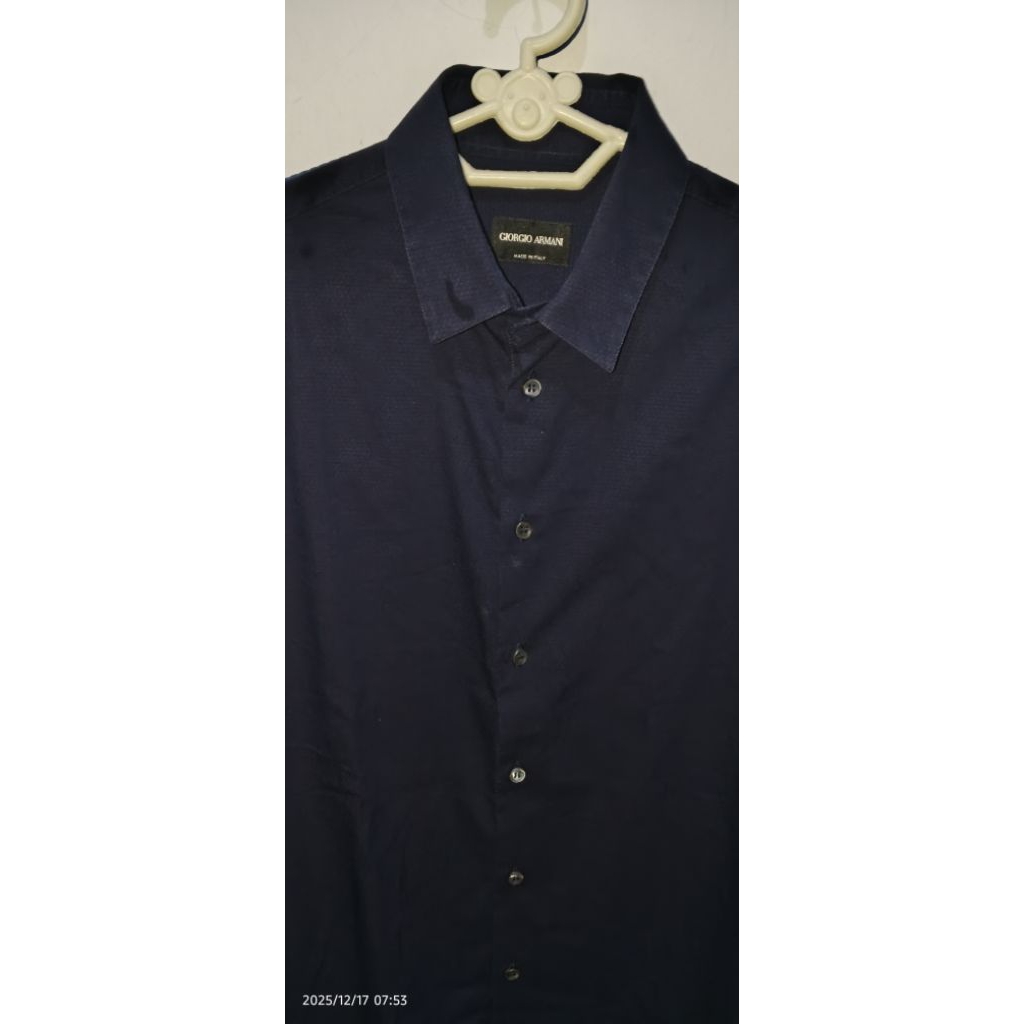 kemeja Giorgio Armani navy lengan panjang
