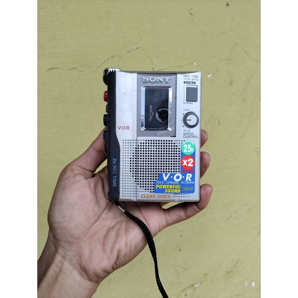 walkman sony tcm 200dv