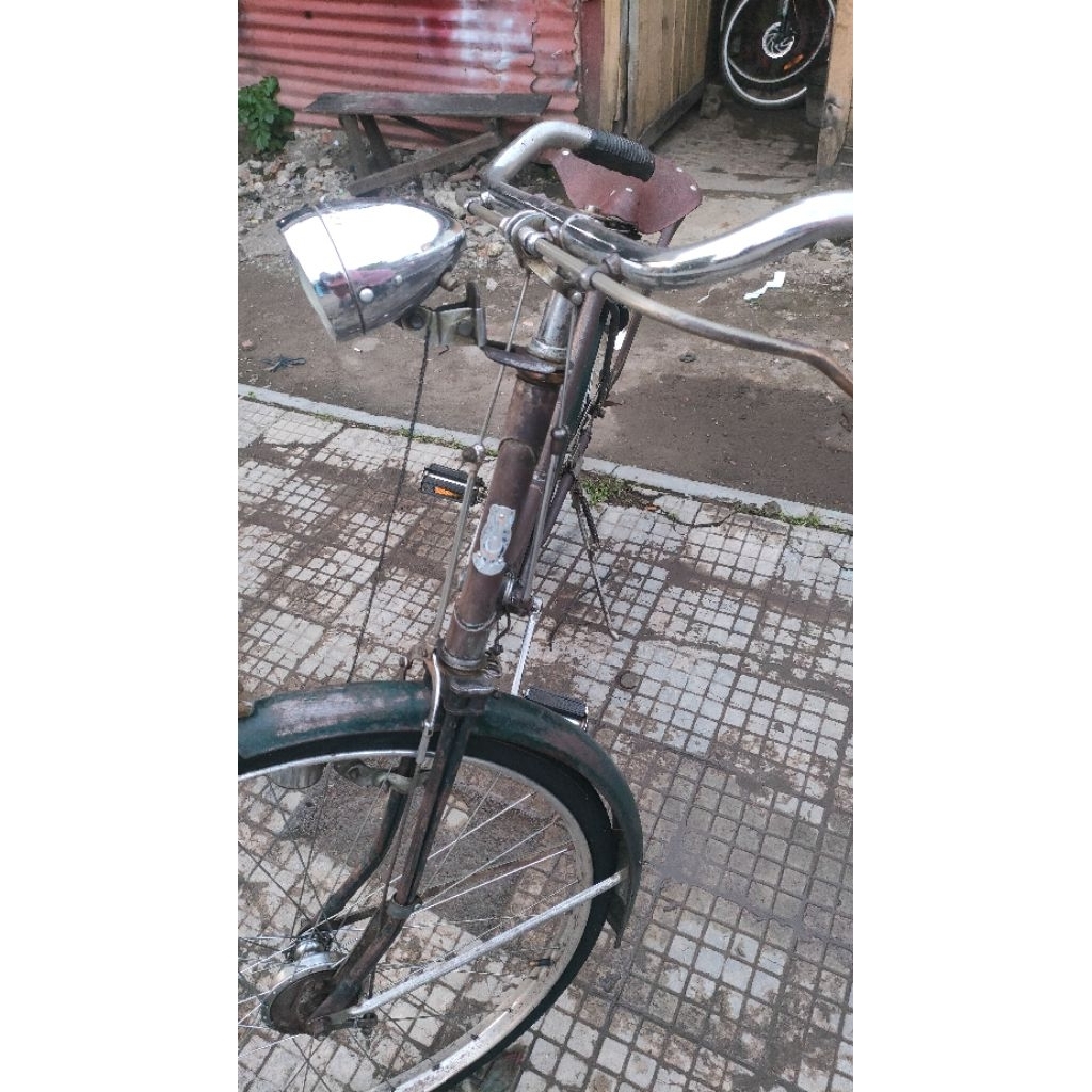 Sepeda onthel Humber