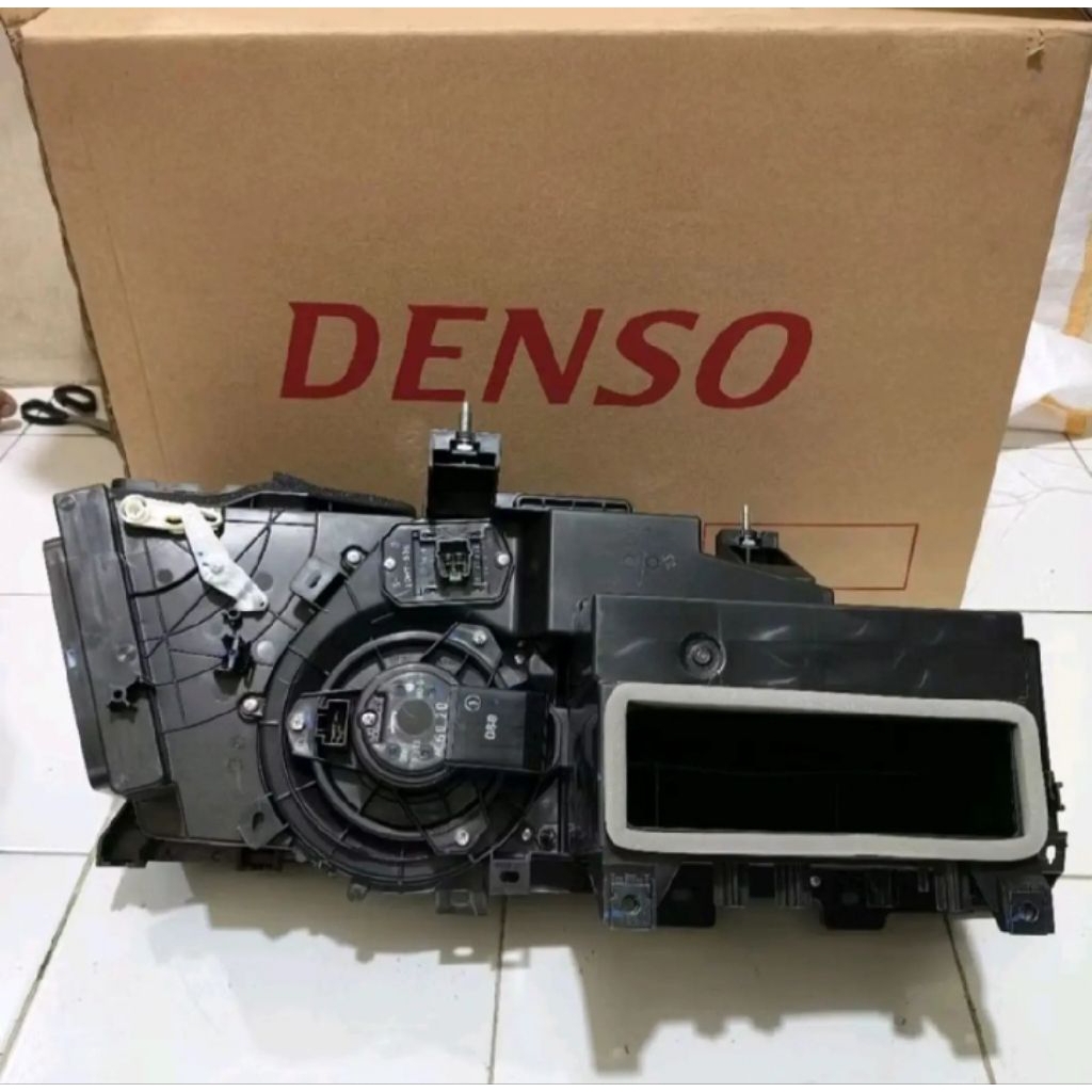 BLOWER AC HINO 500 AIR CONDITIONER ASSY HINO 500 DENSO 87010-EW020