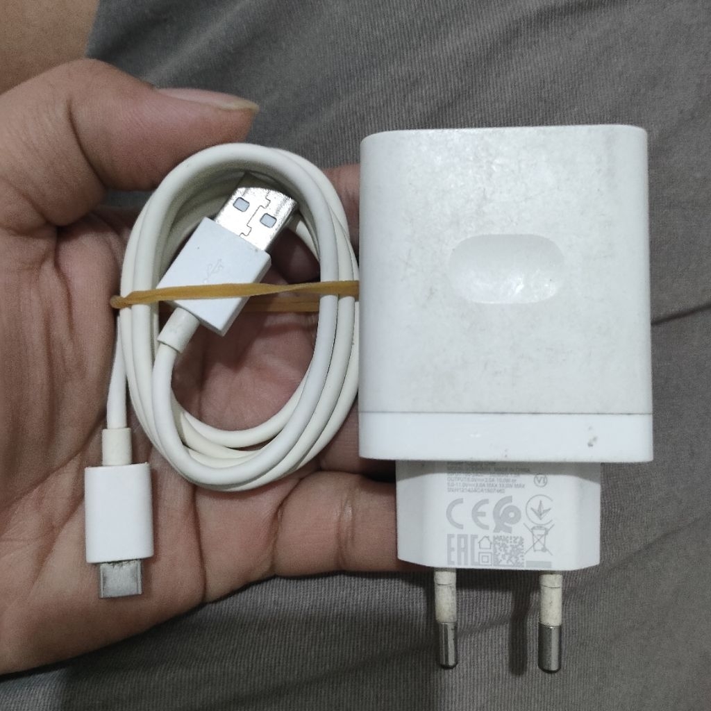 Charger  oppo A95 bekas original copotan