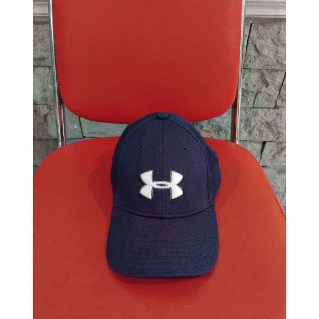 Topi pria wanita Under Armor second