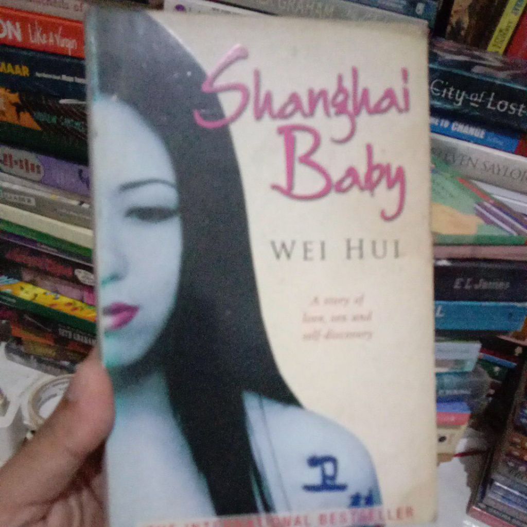 novel Shanghai baby by Wei Hui