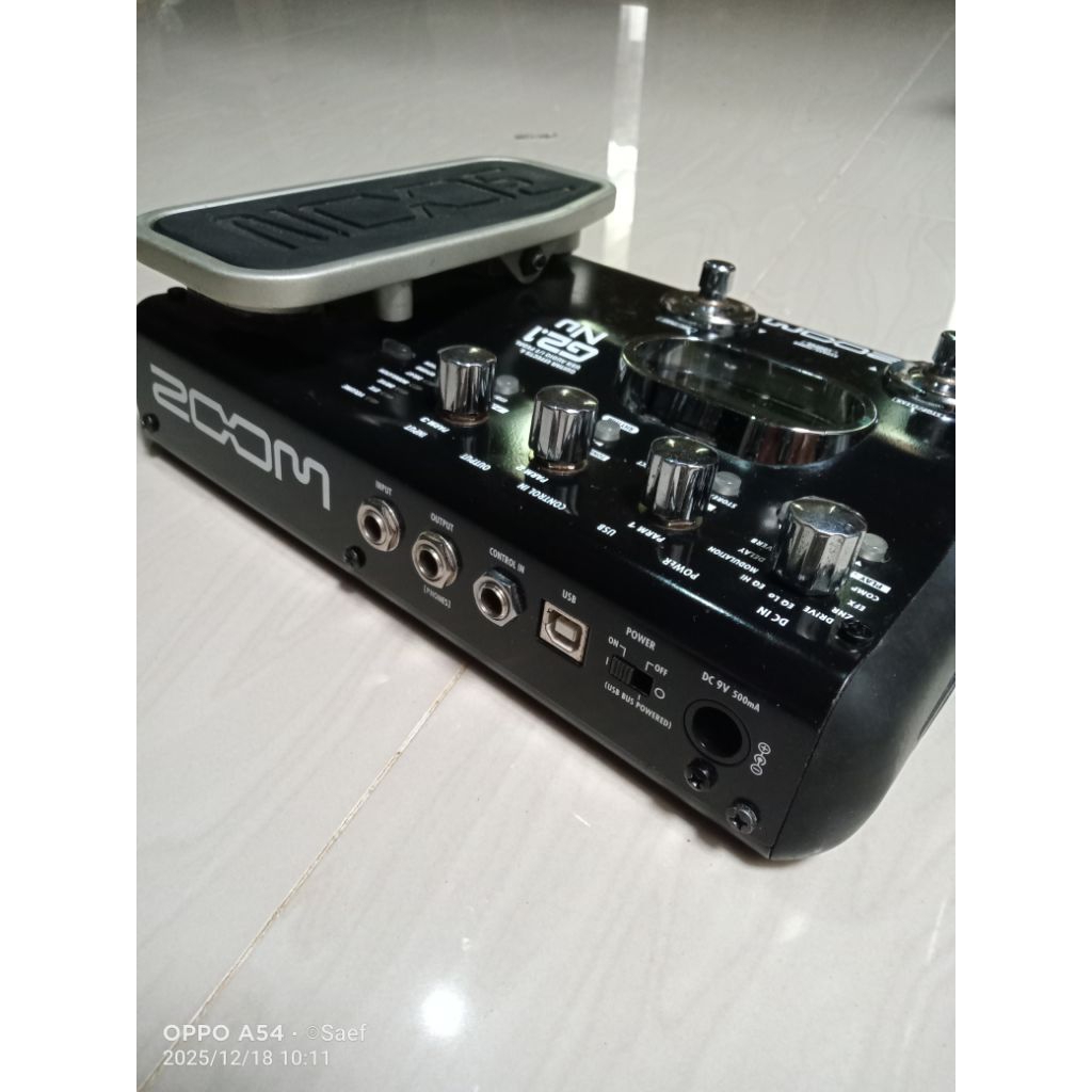 Efek Gitar Zoom G2.1Nu