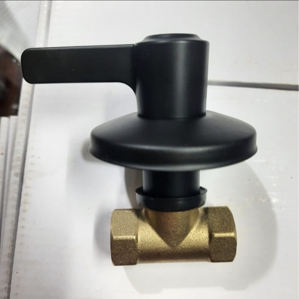 Stop Kran Tanam Hitam / Kran Woll Shower Tanam Kuningan