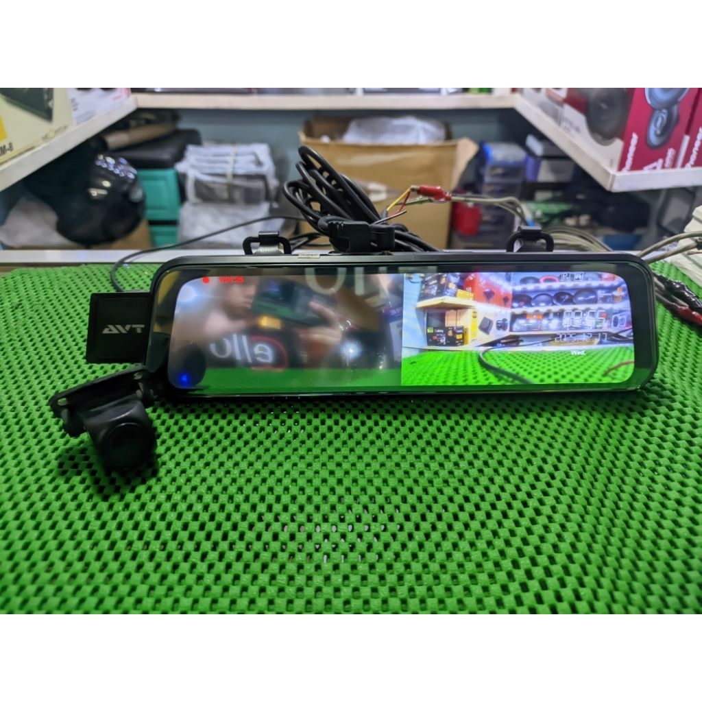 Dashcam Spion Depan Belakang AVT Recording