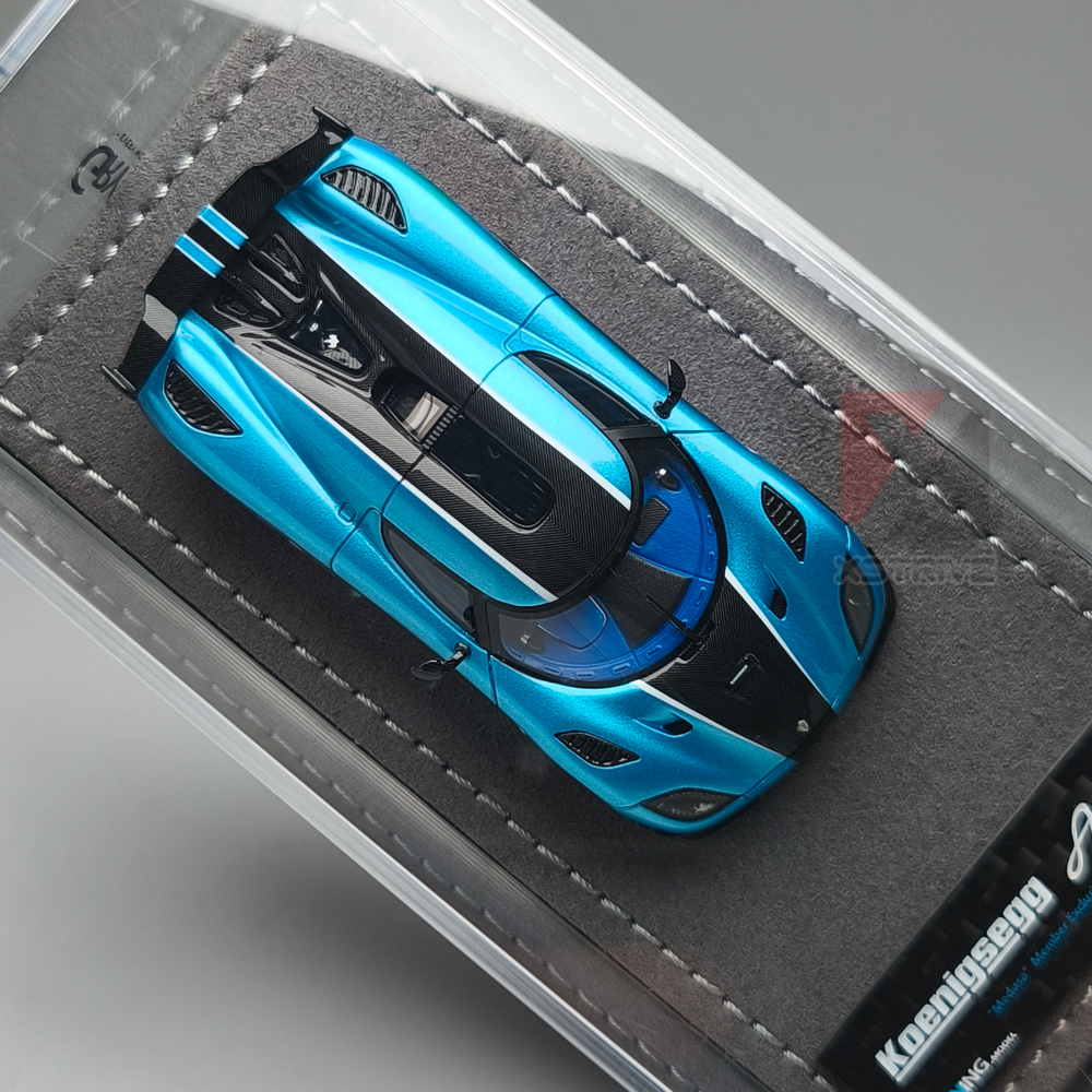 Gryning Model 1:64 Koenigsegg Agera S+ Medusa Satin Imperial Blue/Carbon RESIN