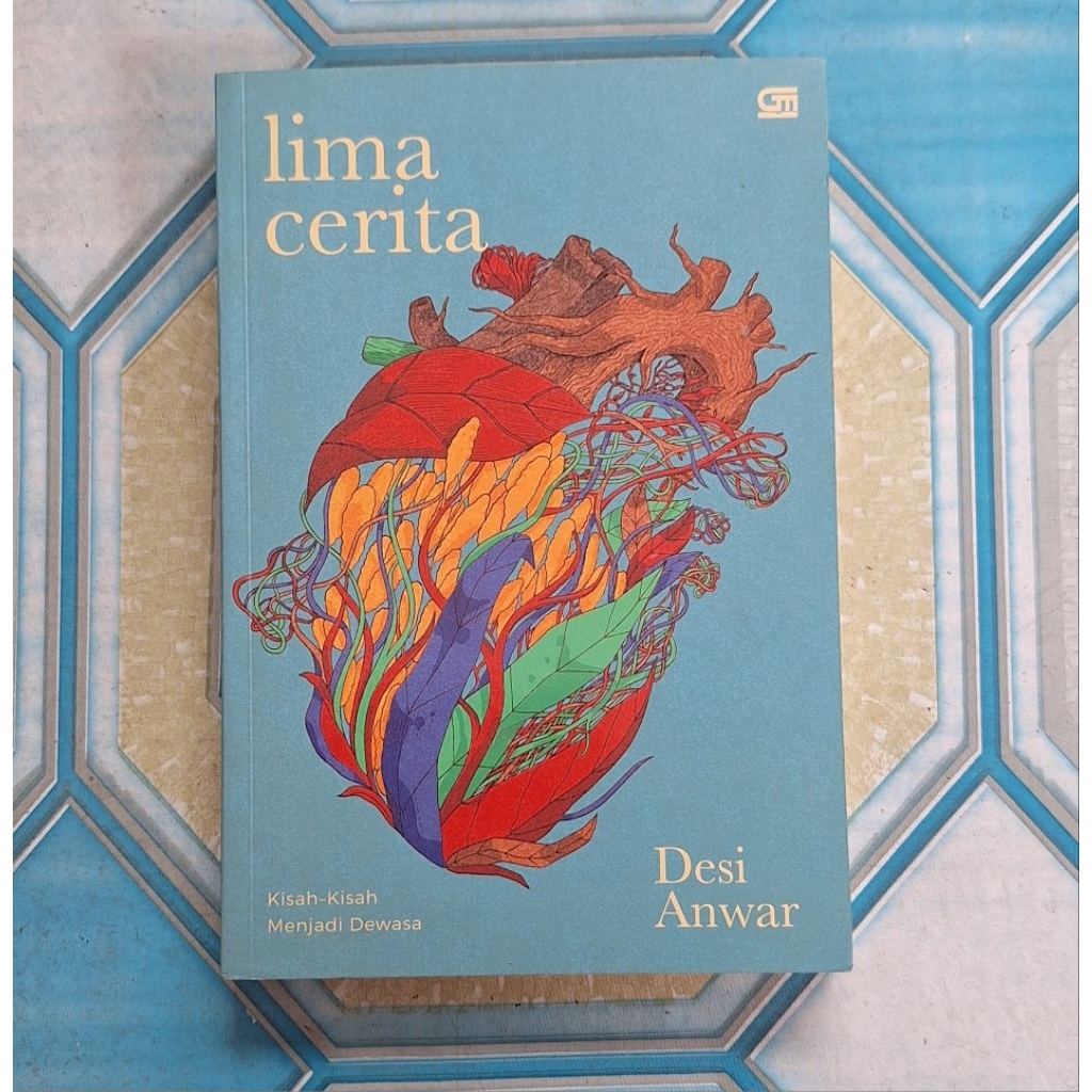Preloved. Lima Cerita. Desi Anwar.