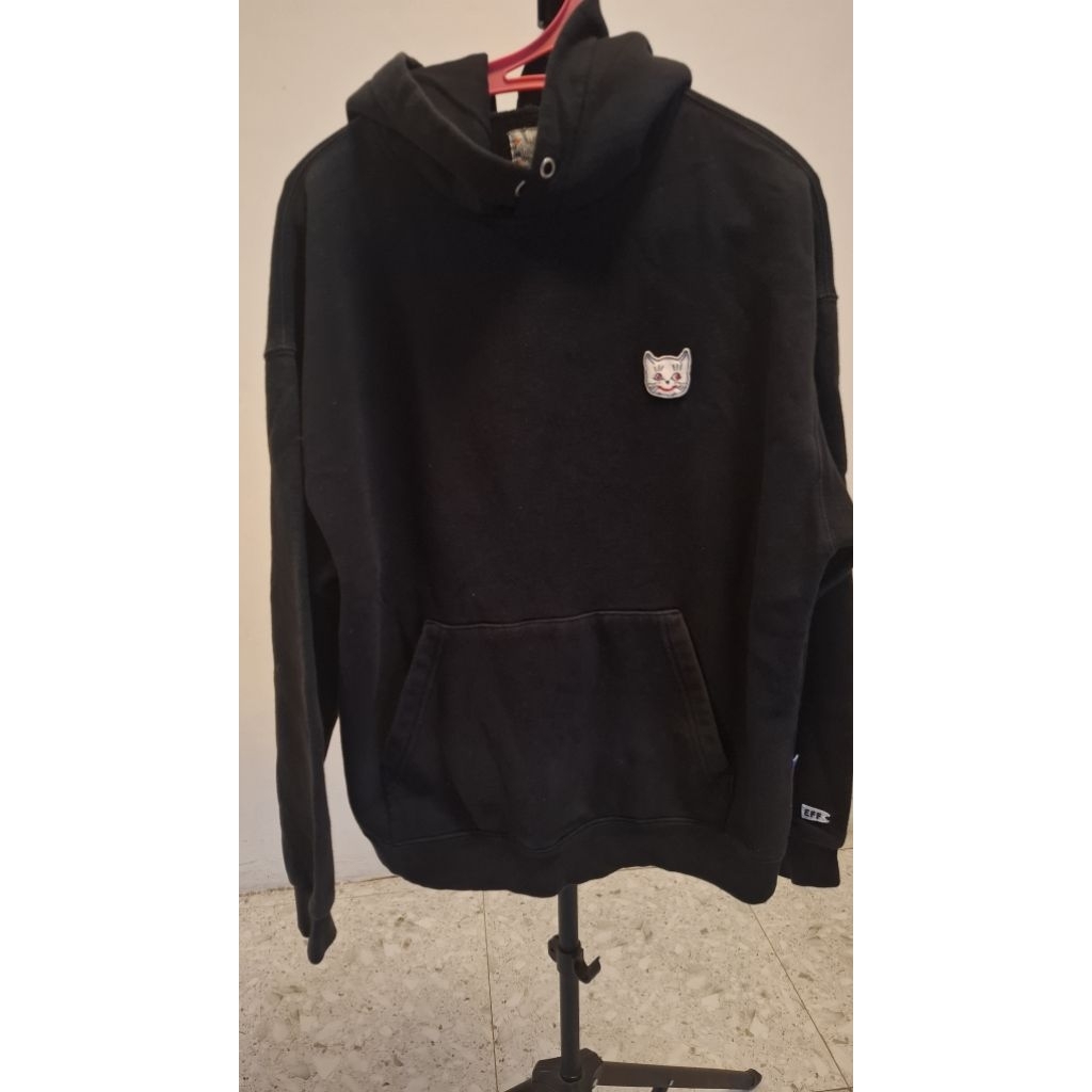 Hoodie Ebbets Field Original Warna Hitam Pekat Size L (Ld 120 Cm x Panjang 68 Cm)