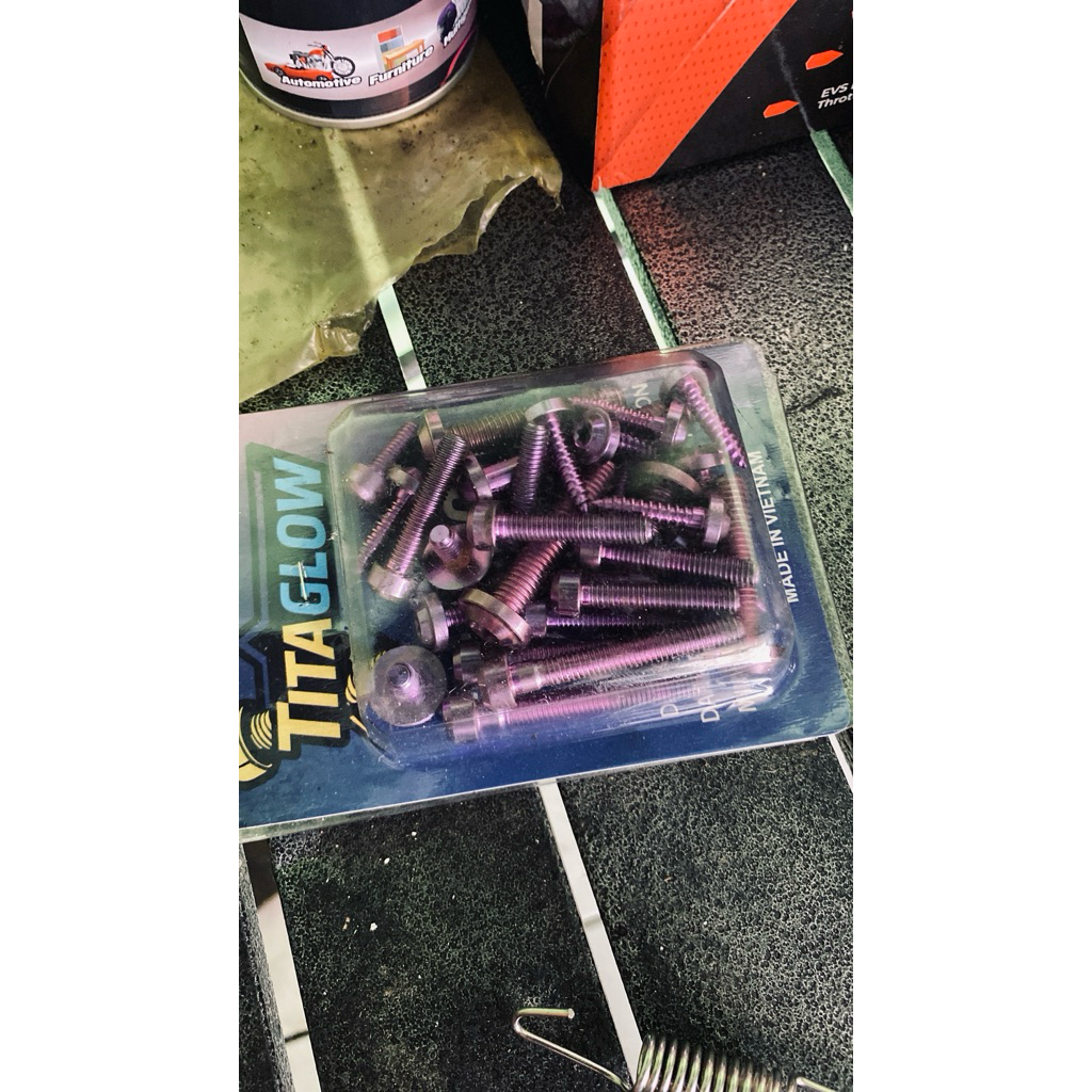 baut titanium pcx160