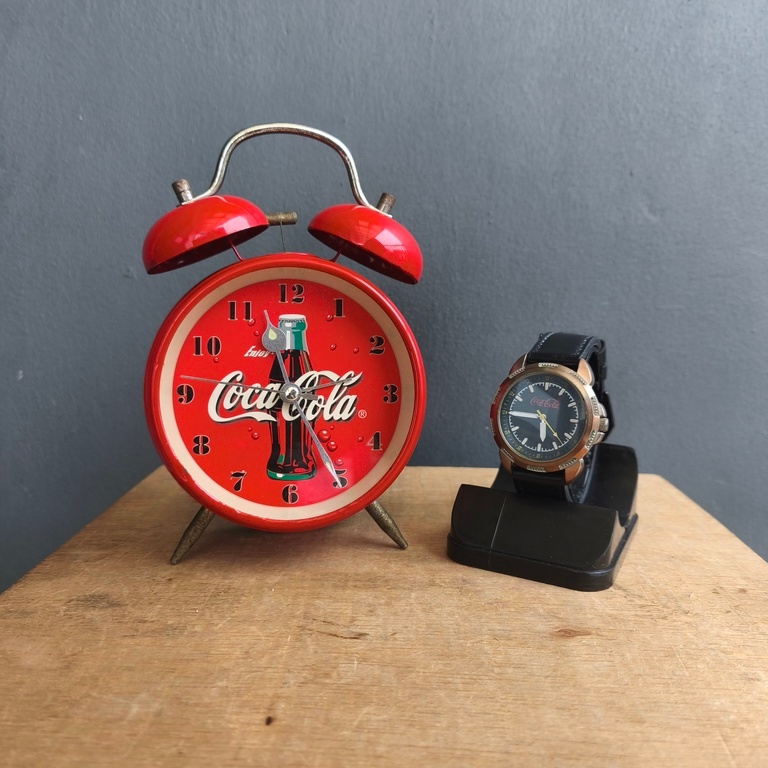 Watch Jam Tangan Murah Jam Tangan Second Jam Tangan Vintage Jam Meja Jam Weeker Jam Coca Cola