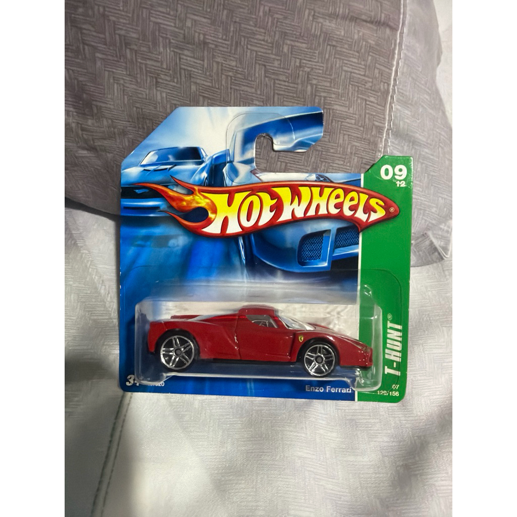 HOTWHEELS HOT WHEELS BLUE CARD SHORT CARD TREASURE HUNT ENZO FERRARI / FERRARI ENZO