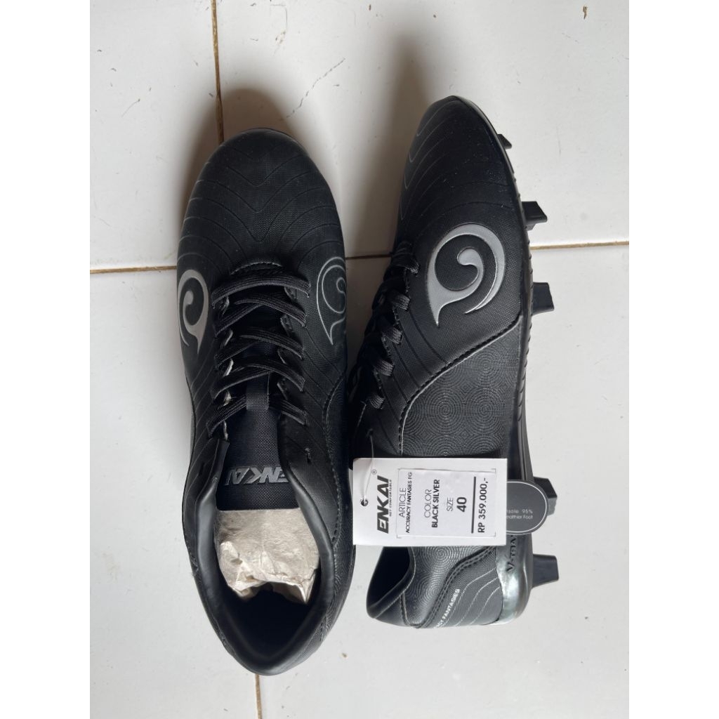Sepatu Bola Enkai (New)
