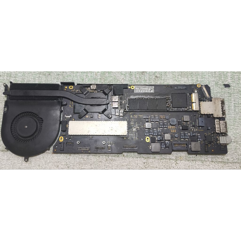 motherboard MacBook pro 13 retina 2015