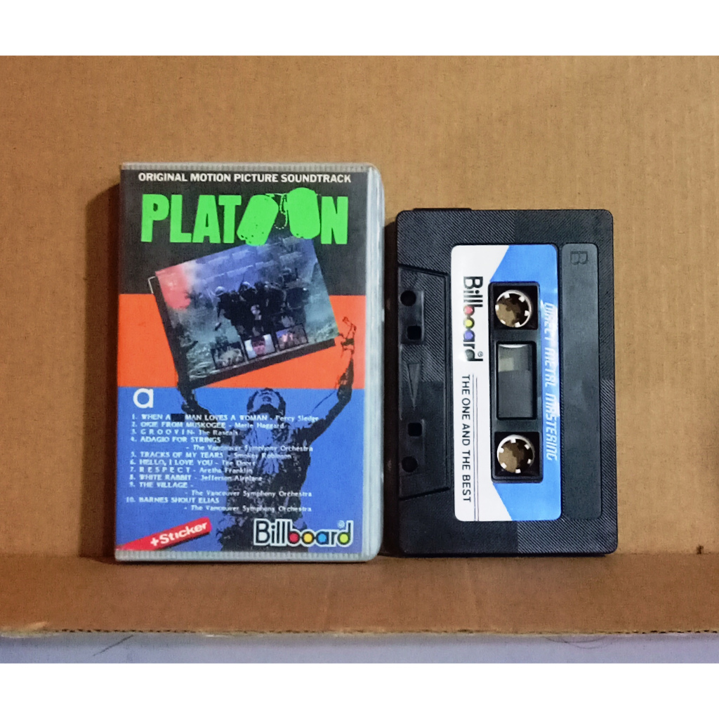 SOUNDTRACK - PLATOON & LEGAL EAGLES - Kaset