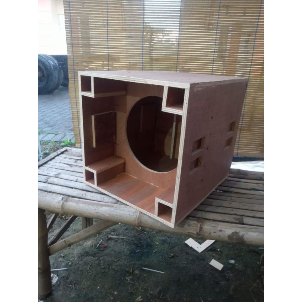 Box speaker planar single 15in