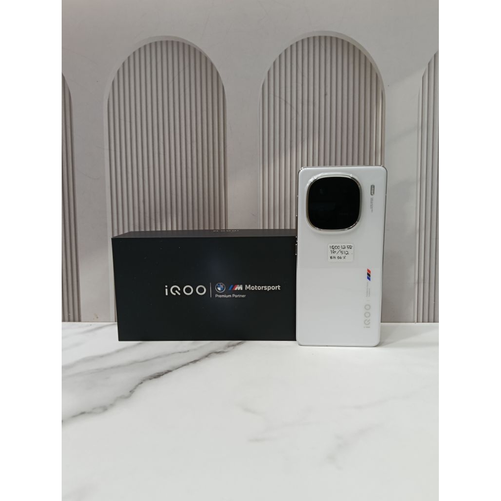 iqoo 12 16/512 second