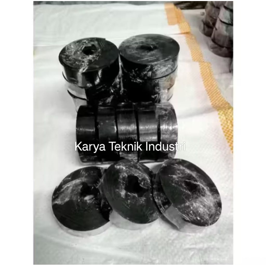 Karet Rubber Strip tebal 3mm Ukuran 11cm × 100cm karet Rubber bemper