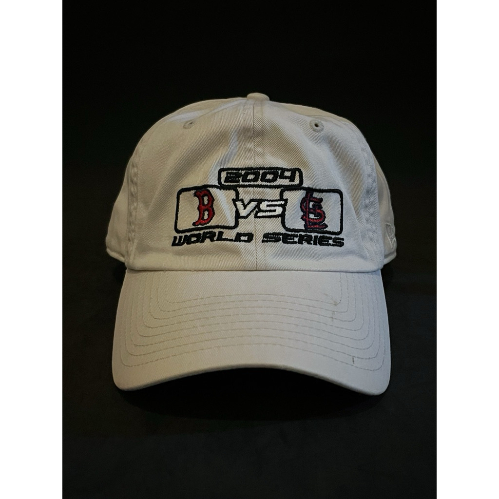 TOPI VINTAGE NEW ERA WORLD SERIES 2004