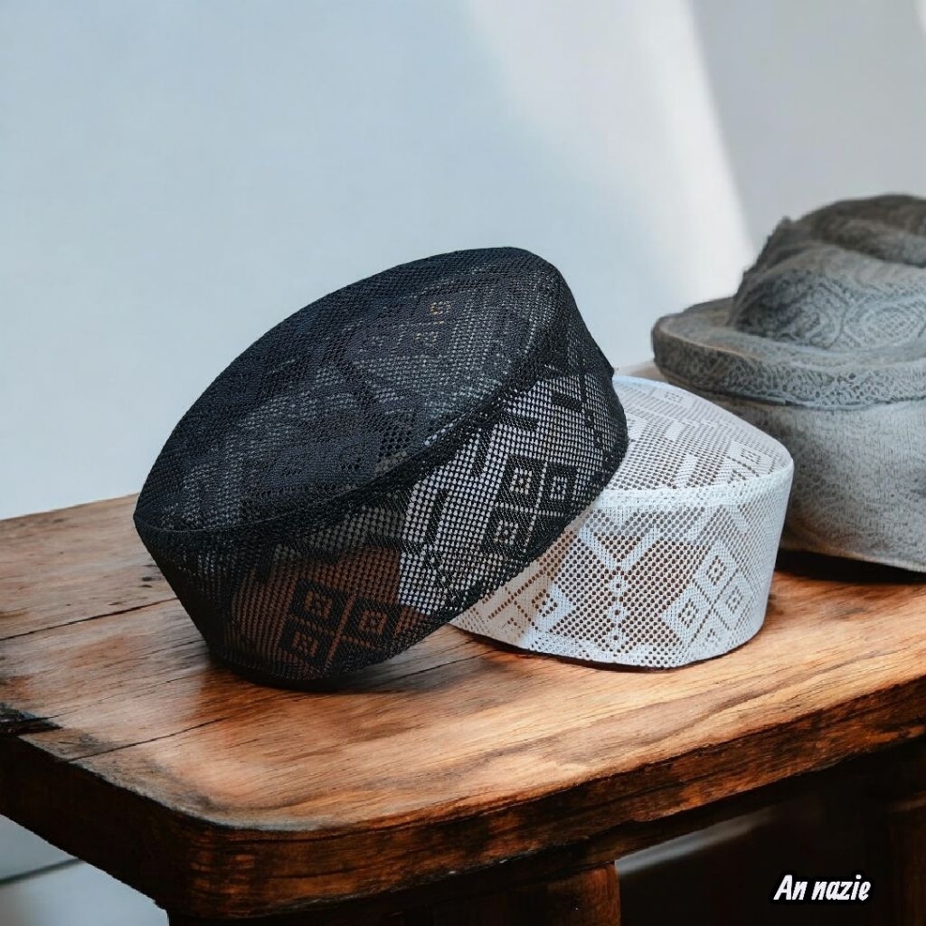 PECI JARING ALDAN.PECI HAJI. PECI MUSLIM. WARNA HITAM PUTIH. TERMURAH (ECERAN)