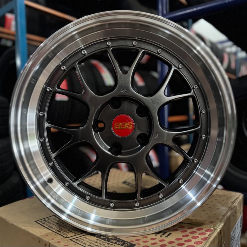 velg ring 18 bbs lmr flow forming lebar 8,5 et 22 velg mobil ring 18 pnp mobil Innova reborn venture
