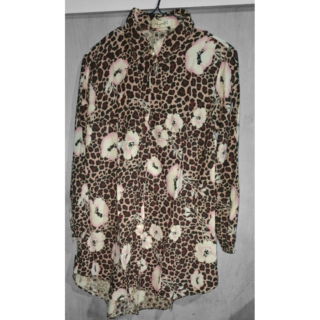 atasan leopard mayoutfit