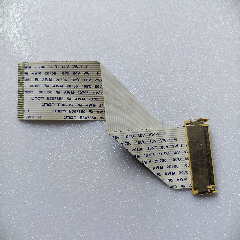 promo  Flexible Pleksible LCD TV LCD LED TV TCL 24 Inch tipe L24D10F cabutan normal tested mulus no 